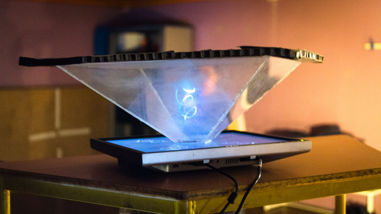 hologram_IMG_0022.jpg